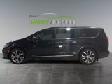 Used 2018 Chrysler Pacifica Limited w/ Tire & Wheel Group image 6