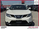 Used 2018 Nissan Rogue Sport SL image 2