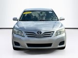 Used 2011 Toyota Camry LE image 2