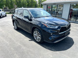 Used 2021 Toyota Highlander Platinum image 3