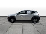 Used 2021 Hyundai Kona SE w/ Cargo Package image 2