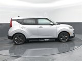Used 2020 Kia Soul EX image 4