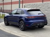 Certified 2024 Porsche Macan image 3