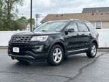 Used 2017 Ford Explorer XLT w/ Equipment Group 202A image 3
