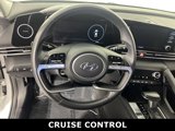 Used 2022 Hyundai Elantra SEL w/ Convenience + Premium Package image 5