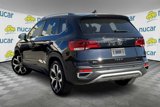 Used 2022 Volkswagen Taos SEL w/ Panoramic Sunroof Package image 4