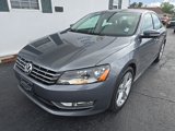 Used 2013 Volkswagen Passat 3.6 SE image 3