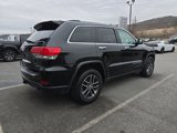 Used 2017 Jeep Grand Cherokee Limited image 3