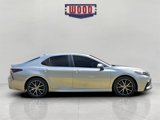 Used 2021 Toyota Camry SE image 2