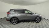 Used 2019 Nissan Rogue SV w/ Premium Package image 4