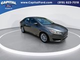 Used 2018 Ford Focus SE image 2