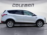 Used 2017 Ford Escape SE image 6