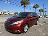 Used 2015 Toyota Sienna XLE Premium image 2