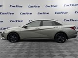 Used 2022 Hyundai Elantra SEL w/ Convenience Package image 2