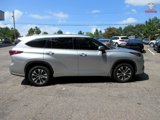 Used 2021 Toyota Highlander XLE image 6