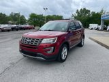 Used 2017 Ford Explorer XLT image 4