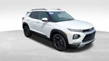 Used 2021 Chevrolet TrailBlazer LT w/ Convenience Package image 2