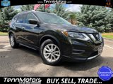 Used 2017 Nissan Rogue SV image 3
