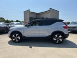 Used 2022 Volvo XC40 P8 Recharge image 5