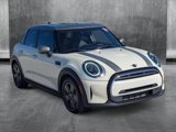 Used 2022 MINI Cooper 4-Door Hardtop image 3