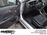Used 2016 Honda Accord Touring image 6
