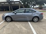 Used 2021 Toyota Corolla LE image 2