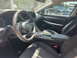 Used 2023 Hyundai Sonata SE image 2