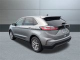 Used 2024 Ford Edge SEL image 4
