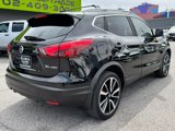 Used 2017 Nissan Rogue Sport SL w/ SL Premium Package image 5