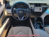 Used 2018 Toyota Camry XLE image 5