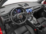 Certified 2024 Porsche Macan image 4