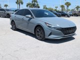 Used 2022 Hyundai Elantra SEL w/ Cargo Package image 3