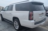 Used 2020 GMC Yukon XL SLT w/ Premium Edition image 3