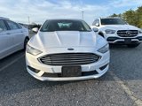 Used 2017 Ford Fusion SE w/ Fusion SE Technology Package image 2