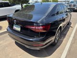 Used 2019 Volkswagen Jetta R-Line image 3