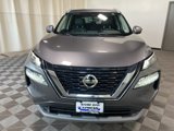 Used 2021 Nissan Rogue SV image 2