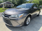 Used 2016 Toyota Camry LE image 3