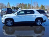 Used 2023 Chevrolet Traverse LT image 2