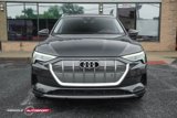 Used 2019 Audi e-tron Prestige w/ Prestige Package image 2