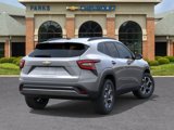 New 2025 Chevrolet Trax LT image 4