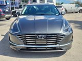 Used 2022 Hyundai Sonata SE w/ Cargo Package image 2