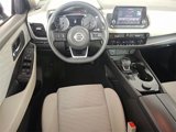 Used 2021 Nissan Rogue SV image 2