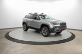 Used 2019 Jeep Cherokee Trailhawk image 2