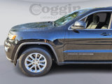 Used 2021 Jeep Grand Cherokee Laredo w/ Security & Convenience Group image 2