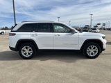 Used 2023 Jeep Grand Cherokee Limited image 4