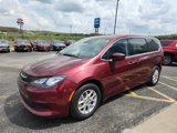 Used 2023 Chrysler Voyager LX image 3