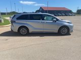 New 2025 Toyota Sienna XLE image 4