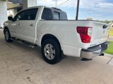 Used 2018 Nissan Titan SV image 5