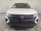 Used 2023 Volkswagen Taos SE image 3
