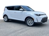New 2025 Kia Soul LX image 2